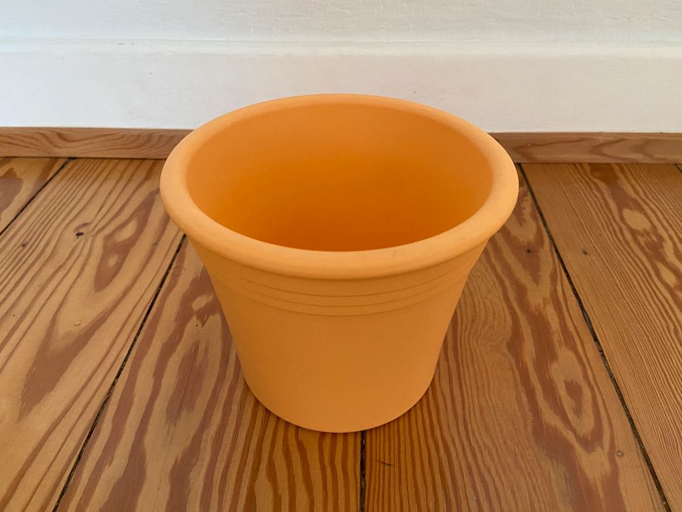 Übertopf Blumentopf Keramik apricot matt 13 cm hoch Ø 13,5 cm in Hamburg