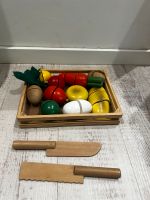 Kinder Holz Lebensmittel mit Messer zum schneiden mit Brettchen Brandenburg - Borkwalde Vorschau