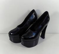 HIGH HEELS Plateau Pumps Lack schwarz Größe 40 41 16,5 cm Absatz Bayern - Bayreuth Vorschau