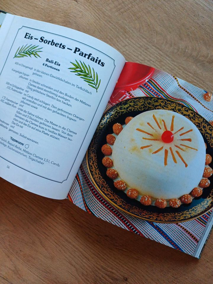 Tupperware Desserts Kochbuch in Mittenaar