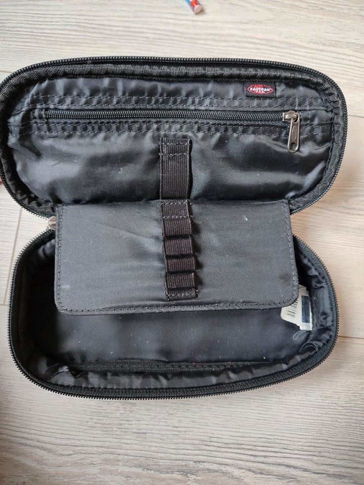 Eastpak Etui in Herne