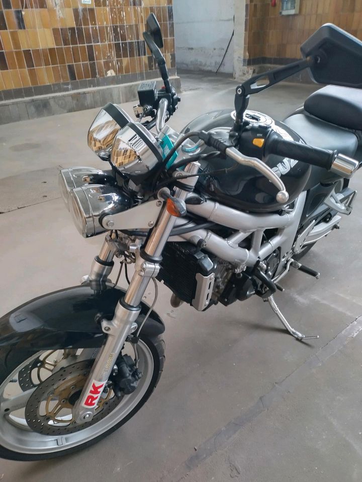 Motorrad Suzuki (J) in Zeitz
