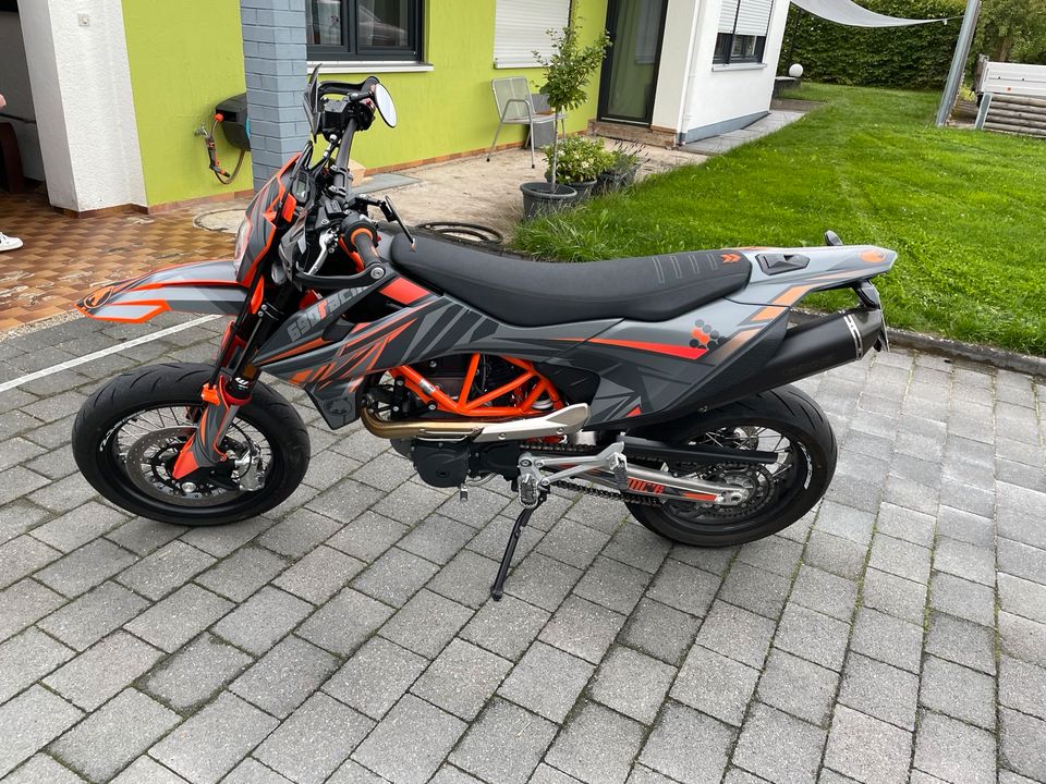 KTM SMC-R 690 2021 (3.800km) in Unterschneidheim