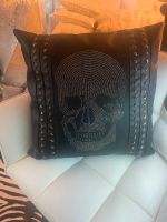 Kare Totenkopf Leder Kissen 40x40 schwarz Silber Bayern - Neumarkt i.d.OPf. Vorschau