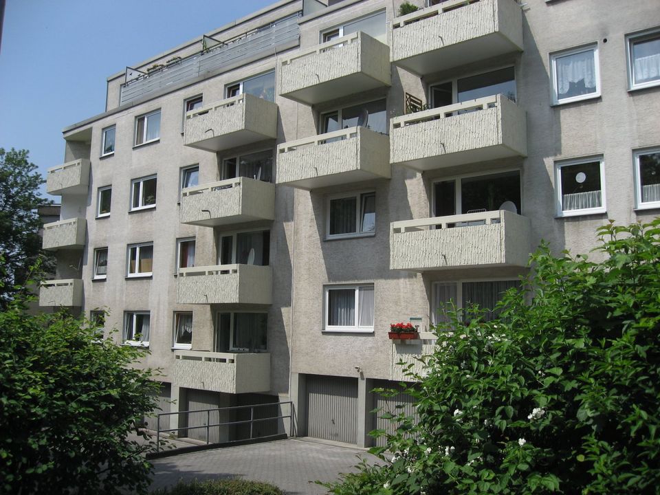 Schöne  3-Zimmerwohnung mit Balkon, unverbaut, Südseite in Wuppertal