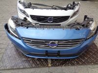 VOLVO V60 S60 2013-2018 Frontpaket Xenon Scheinwer Stoßstange Küh Nordrhein-Westfalen - Ahlen Vorschau