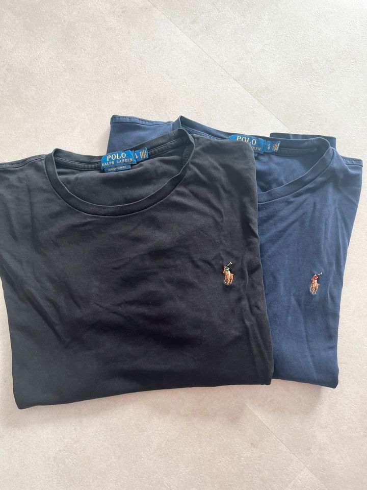 2x Ralph Lauren T-Shirt + LEVIS Jeans schwarz in Berlin