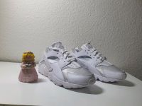 Nike Air Huarache Retro Schuhe Neu Weiß  Gr:45  Neu Oldschool Bochum - Bochum-Mitte Vorschau