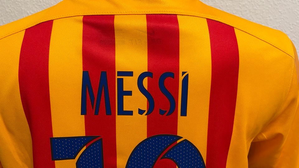 Original FC Barcelona Trikot | Messi 10 | 2015 2016 | M | Away in Berlin