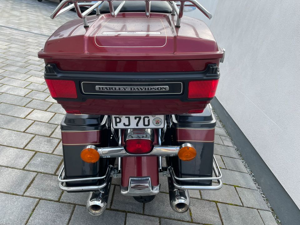 Harley Davidson Road King Classic mit Extras in Rülzheim