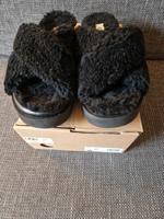 UGG Original W Fuzz Sugar Cross Slide Hessen - Riedstadt Vorschau