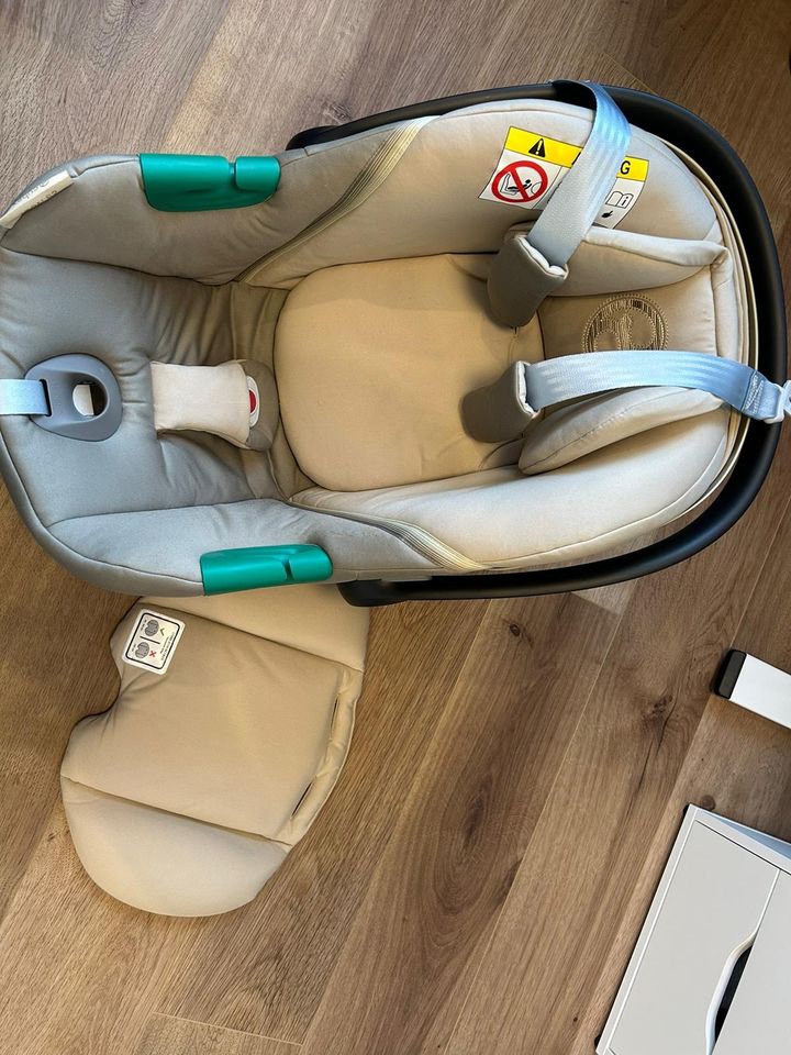 Cybex Aton S2 2023 - Babyschale - Autositz - inkl. Newborn in Rüsselsheim