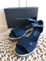 ❤️ Schöne TOMMY HILFIGER Sandalen Keilabsatz maritim 37 NEU Hamburg - Bergedorf Vorschau