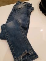 Jeans Alive Gr. 134 140 Hose Nordrhein-Westfalen - Stolberg (Rhld) Vorschau