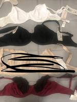 Bh weiß-70D,schwarz-80C,Kirsche mit schwr85B jeweils 7€ Hessen - Offenbach Vorschau