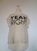 H&M Spitzenshirt in beige mit Schriftzug "Yeah Right" in schwarz Hessen - Großenlüder Vorschau