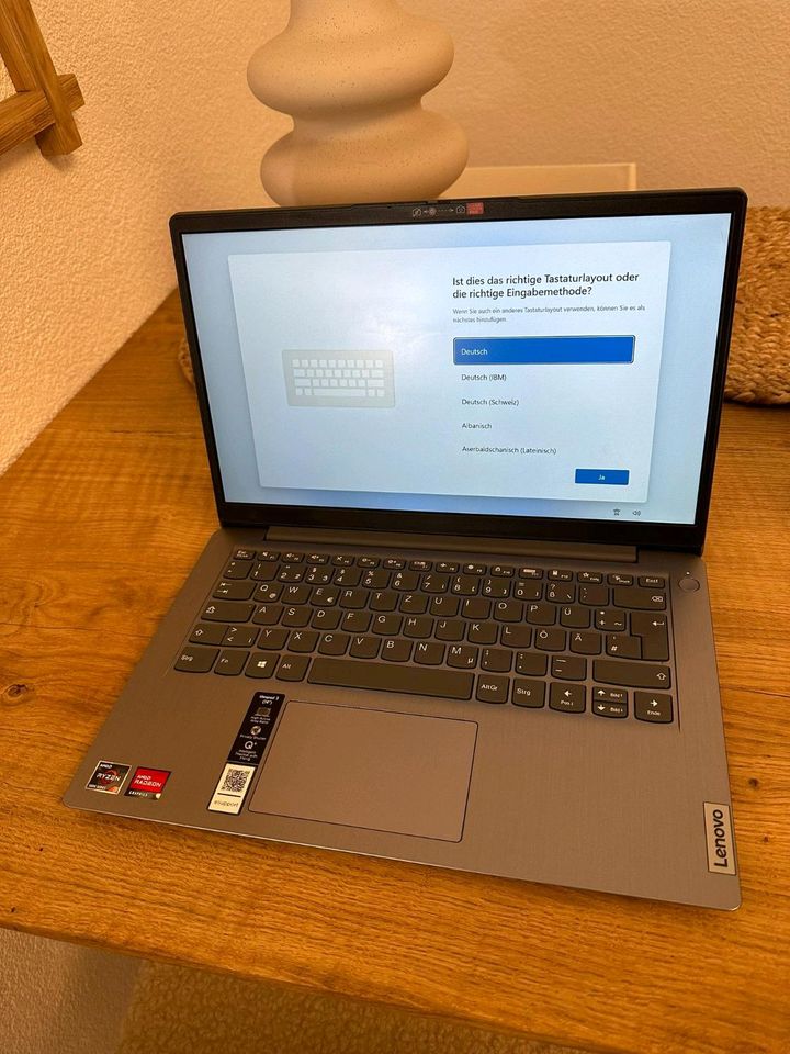 Laptop notebook Lenovo ideapad 3 in Nürtingen