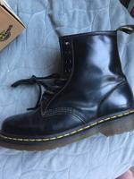 ❤️ Neuwertige Dr. Martens 1460 Pascal Glattleder 39 Frankfurt am Main - Bornheim Vorschau