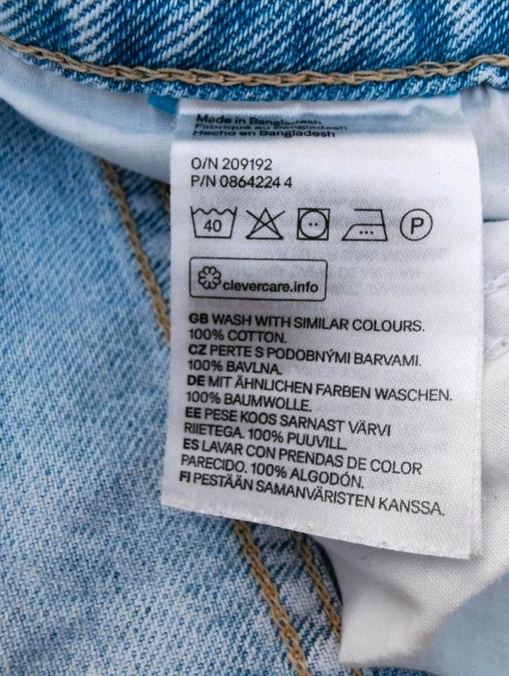 Loose Straight High Waist Jeans H&M Größe 34 Neuwertig Boyfriend in Rasdorf