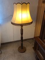 Stehlampe mit grossem Schirm Lampenschirm Lampe Vintage Holz Dortmund - Lütgendortmund Vorschau