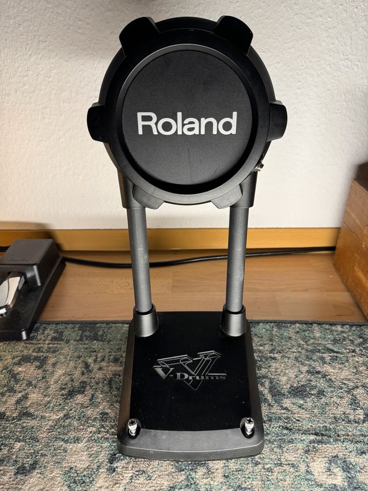 Roland KD-9 Kick Pad / Bassdrum für E-Schlagzeug in Bonn