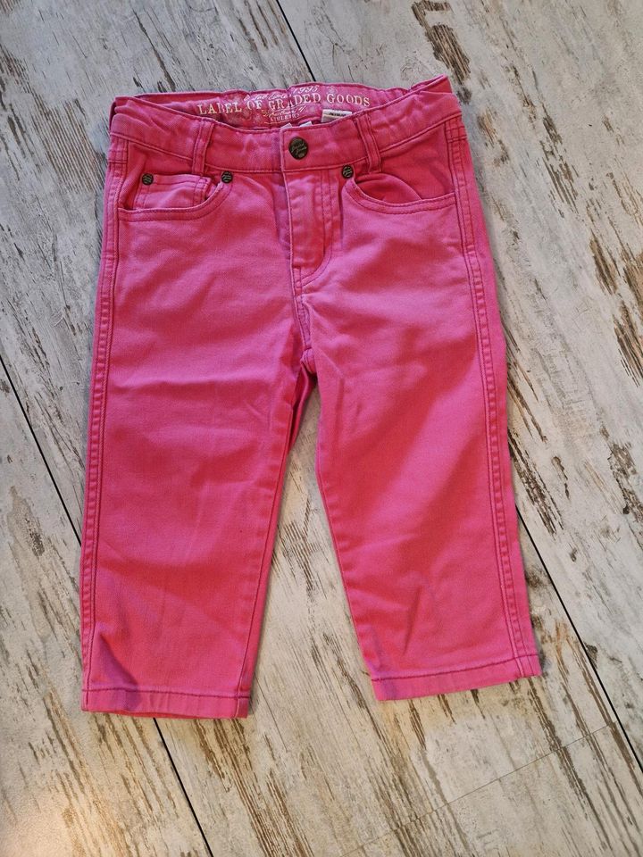 Schöne Capri Jeans H&M 122 in Nörten-Hardenberg