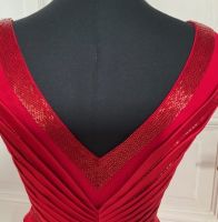 ** Abendkleid ** Rot der Eyecatcher ** Berlin - Wilmersdorf Vorschau