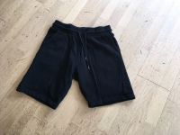 H&M Shorts regulär fit schwarz Gr S Hessen - Fulda Vorschau