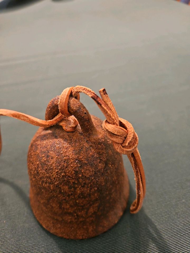 Glockenstrang mit 3 Keramikglocken in Melle
