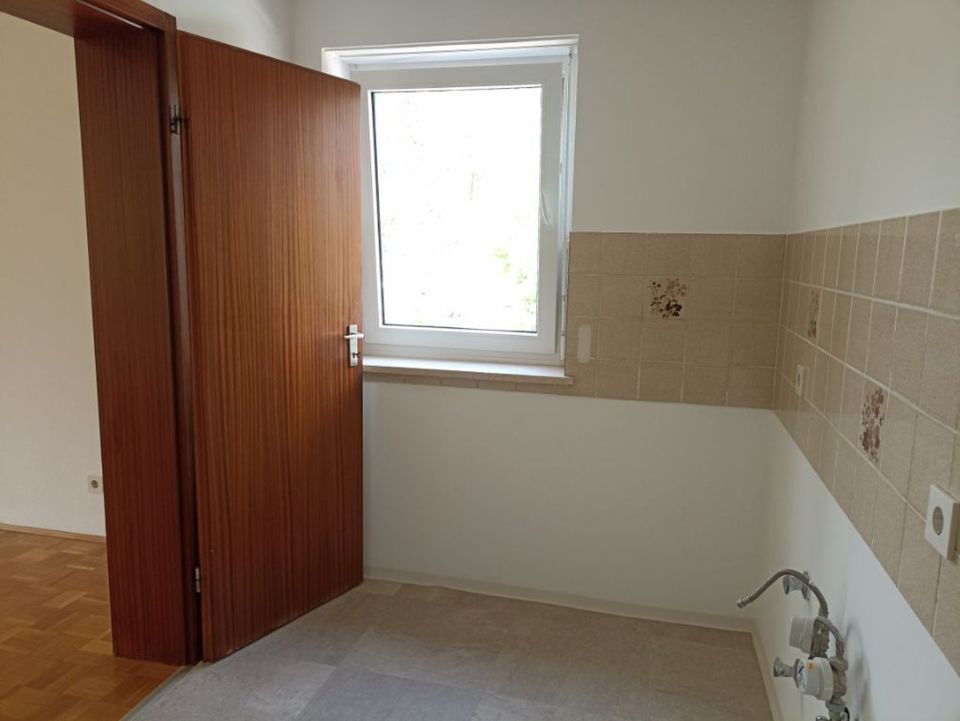 2 Zimmer Wohnung mit Küche, Balkon Memmingen West zu vermieten in Memmingen
