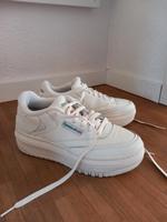 Reebok sneaker Damen  Leder  39 Nordrhein-Westfalen - Lemgo Vorschau