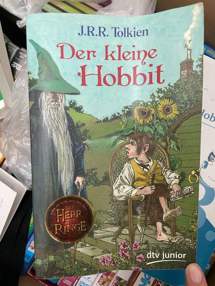 Der kleine Hobbit, Buch, Schulbuch, Literatur, Fantasy Klassiker in Wegberg