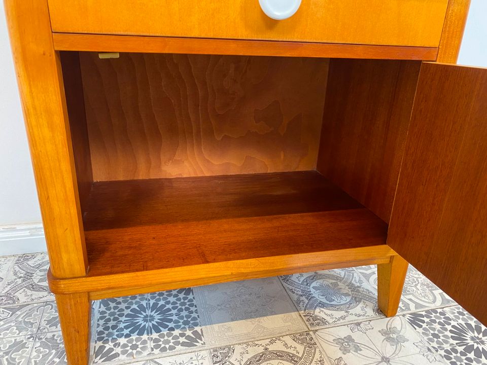 WMK 1/2 außergewöhnliches und praktisches Mid-Century Nachtschränkchen mit ultraschicken Griffen - Schrank Nachtschrank Nachttisch Nachttischchen 50er Vintage - Lieferung möglich in Berlin