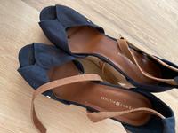 Tommy Hilfiger Schuhe - Größe 40 - wie neu Hessen - Gießen Vorschau