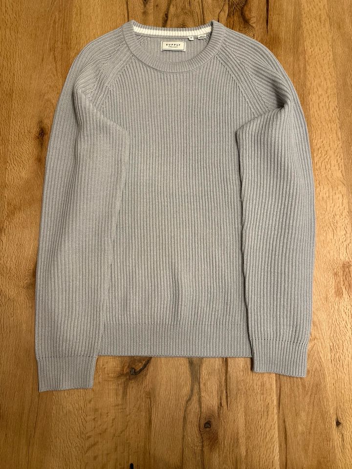 Sweatshirt / Pullover Supply (Unisex) in Kaufbeuren