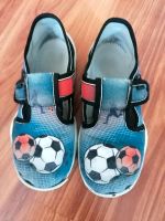 Hausschuhe Kinder Gr. 32, Fussball, Kinderschuhe Bayern - Mindelheim Vorschau