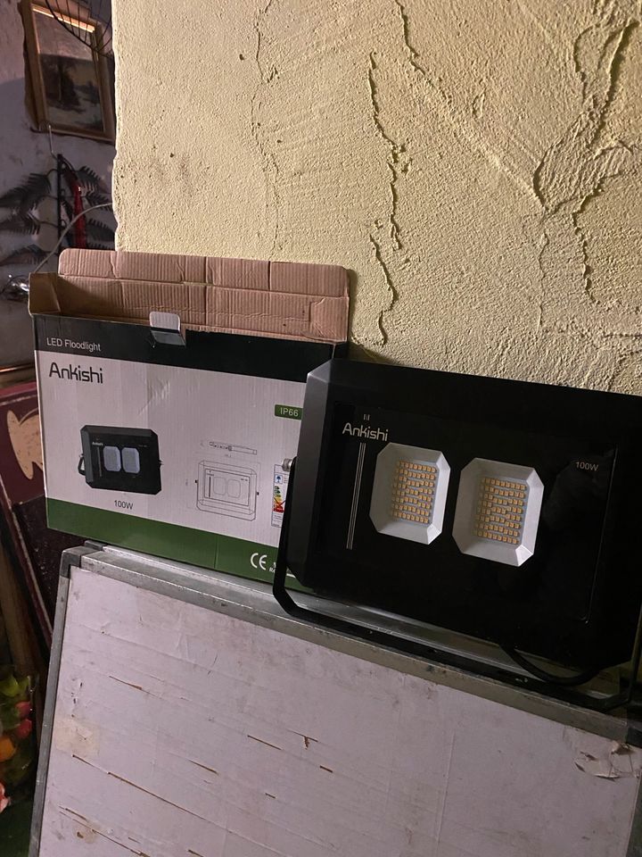 LED Floodlight 100 W Aukishi in Saarbrücken