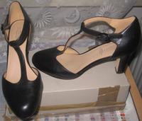 Pumps Mary-Janes High Heels 5th Avenue Gr.41 Black Tango Leder München - Maxvorstadt Vorschau