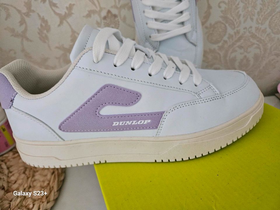 Sneakers neu ovp dunlop in Teublitz