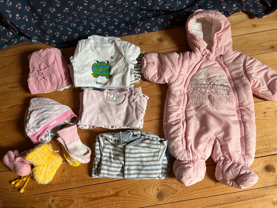 Baby Kleidung 50-56 in Weener