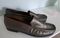 Clarks Slipper Leder gr. 4...37 Niedersachsen - Lüneburg Vorschau