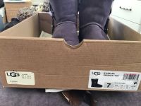 Ugg Boot AZALEA Gr 38 mit Metall Button Schleswig-Holstein - Bargteheide Vorschau