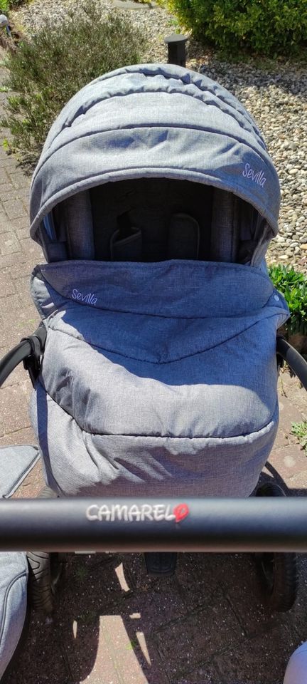 Kinderwagen mit maxicosi in Rhauderfehn