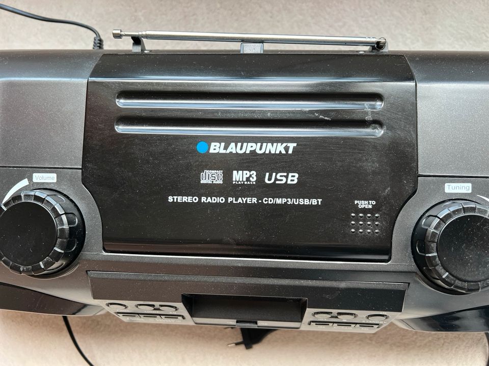 BLAUPUNKT bb1000 Bluetooth Radio CD MP3 Boombox Boomster in Seebad Bansin