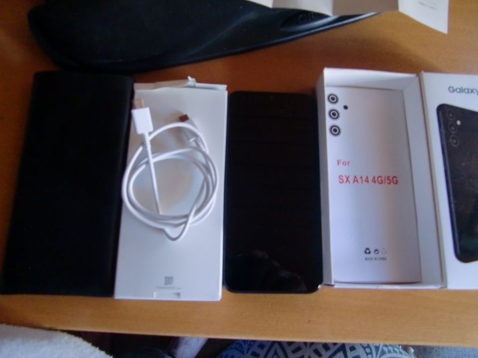 Handy Samsung GalaxyA14 Neu mit Rechnung/Garantie in Weil der Stadt