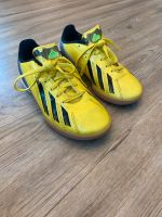 Schuhe / Fußballschuhe/ Hallenschuhe Gr. 34 / Sneaker Nordrhein-Westfalen - Remscheid Vorschau