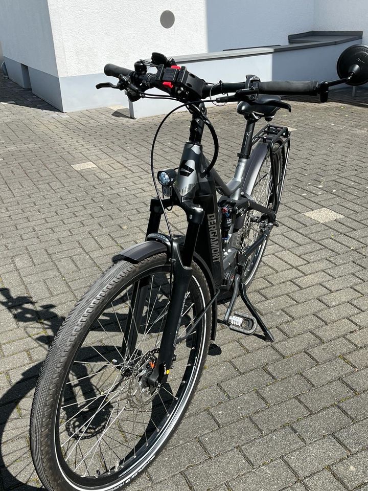 Herren E-Bike Bergamont E-Horizon FS Expert 625 in Soest