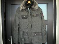 Khujo Jacke in M und grün Nordrhein-Westfalen - Herford Vorschau