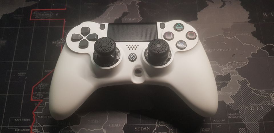 Scuf Impact Controller PS4/PC ohne Stickdrift + OVP in München