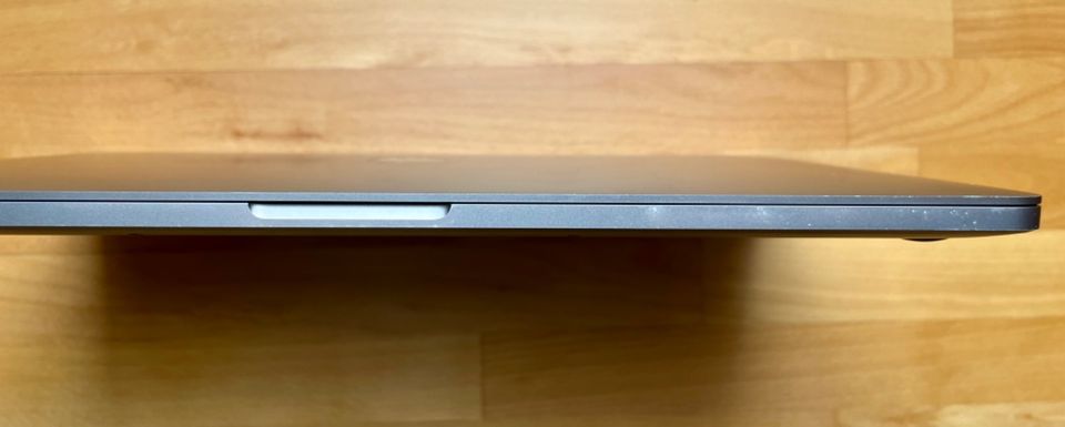 MacBook Pro 16" 2019 Space Grau | 2 TB SSD | 64 GB RAM in Freiburg im Breisgau